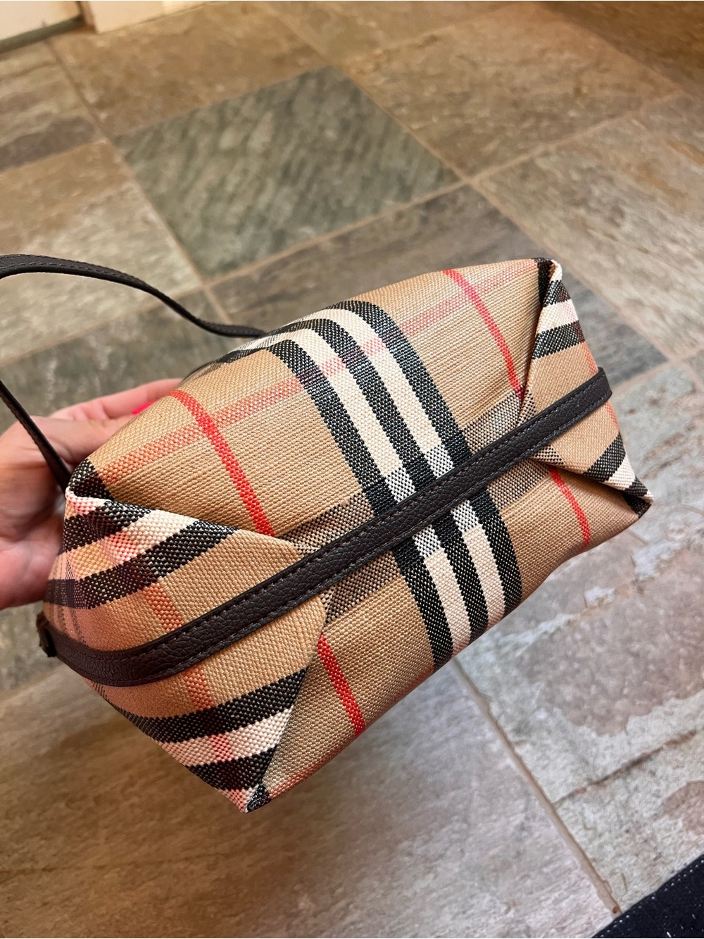 Small Burberry Highlands Bag in Tan, Black & Red Accents - Picture 14 of 14